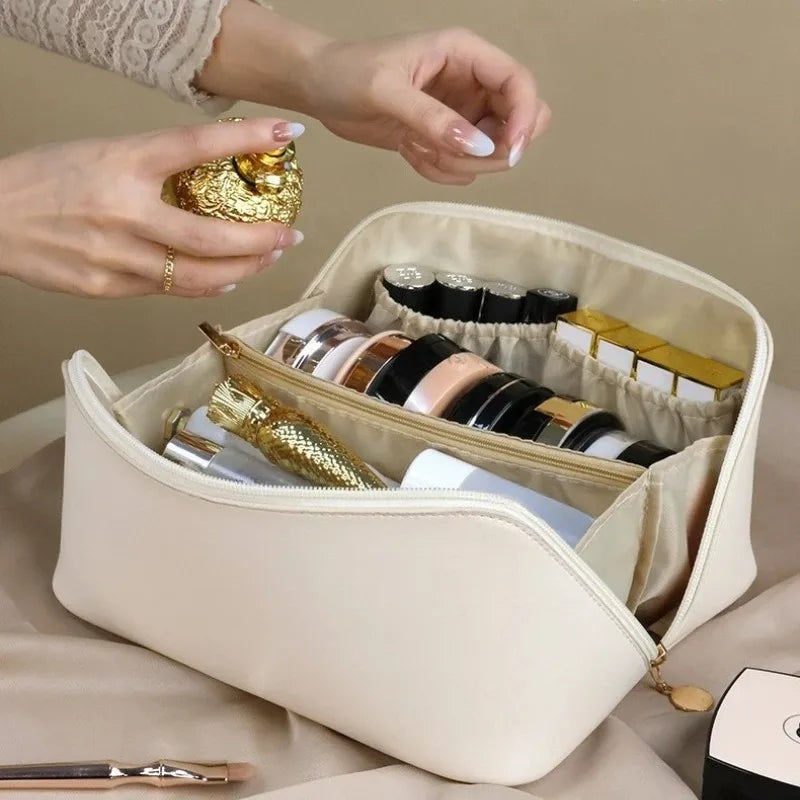 GlamCarry Large Cosmetic & Makeup Organizer Bag