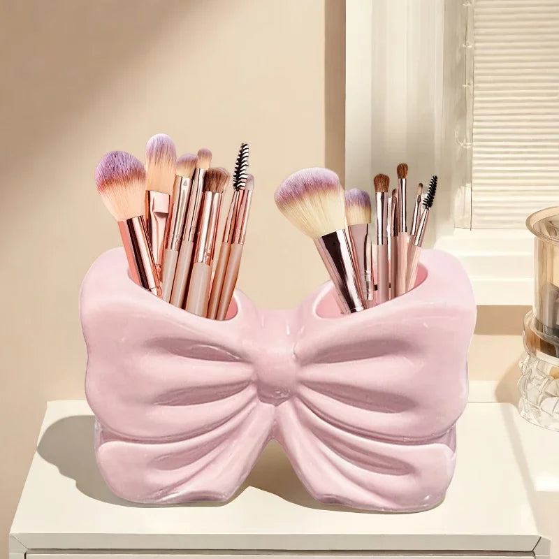Bow brush holder