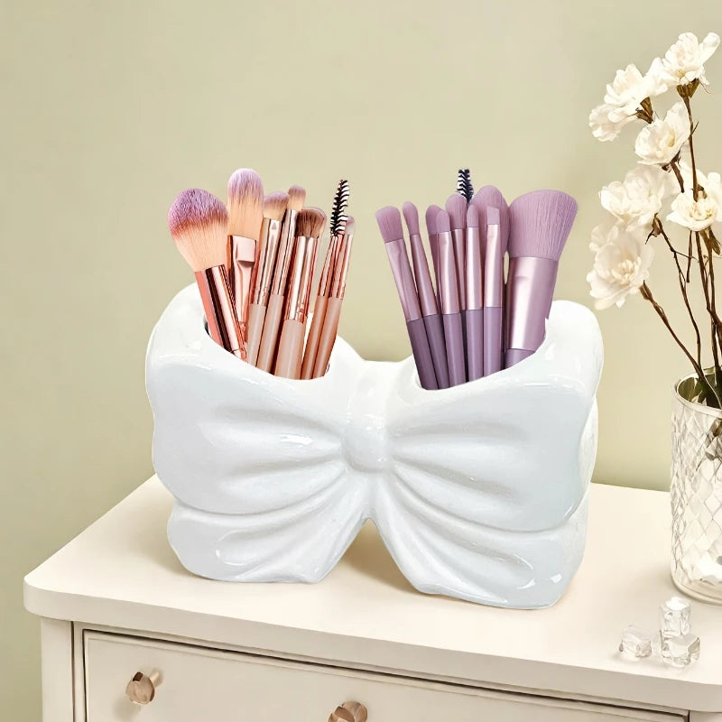 Bow brush holder