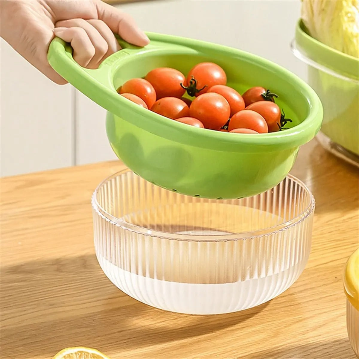 Plastic Drain Basket Colander with Handle – Fruit & Vegetable Strainer