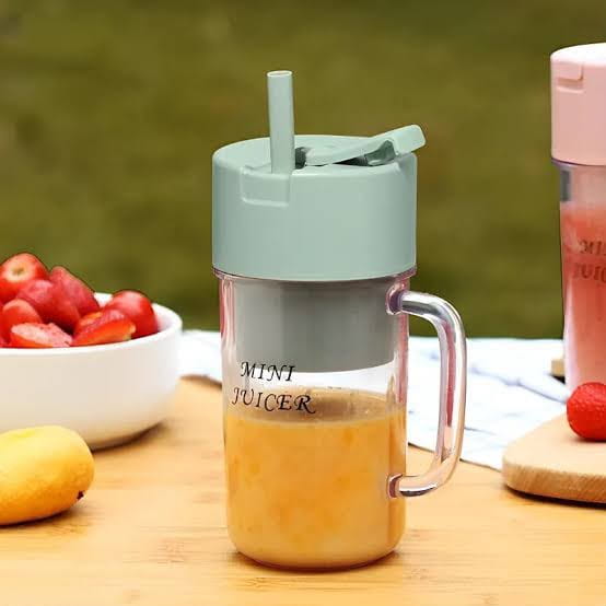 340ML Mini Portable Crusher Juicer