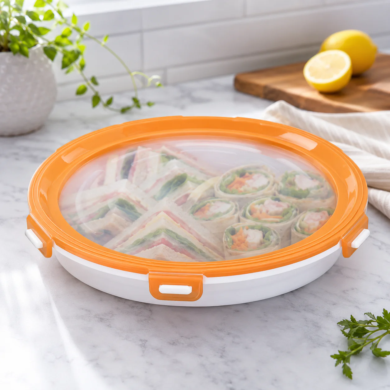 Portable Snack Tray with Lid – Reusable Food Storage & Serving Tray for Fruits, Snacks & Meal Prep
